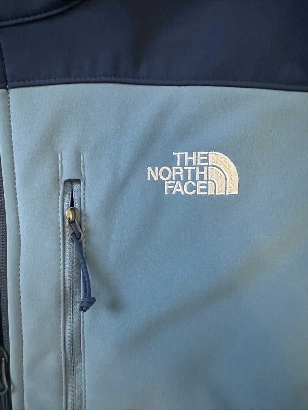 The North Face Men’s Two-Tone Navy and Light Blue Softshell Jacket